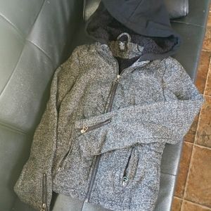 Women's coats size xs💜